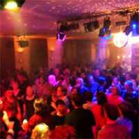 Rosenau TANZNACHT _ „Tanz in den Mai“